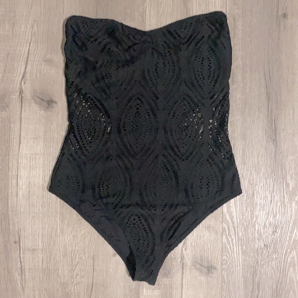 L*Space one piece size 12